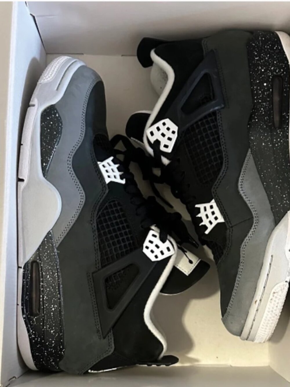 Jordan 4 Retro “Fear” (2024)